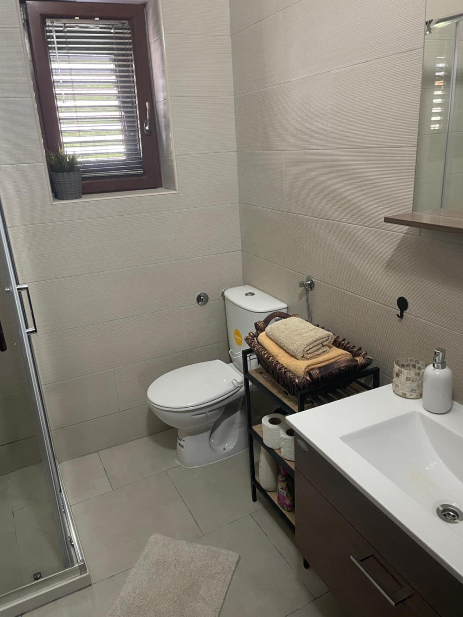 Apartment Damjan Kotor Eksteriør bilde