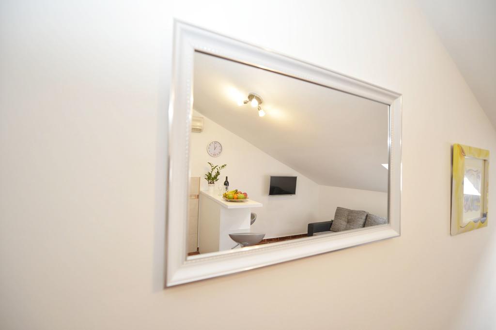 Apartment Damjan Kotor Eksteriør bilde
